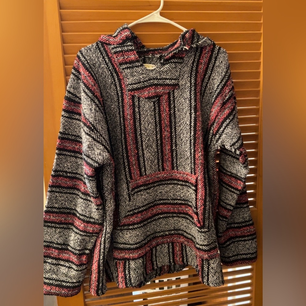 Size L Baja hoodie/ Drug Rug